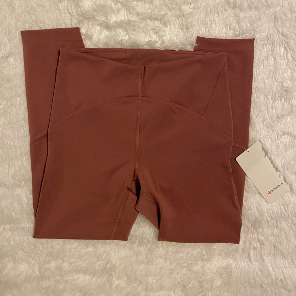 Lululemon InStill High Rise Leggings 25” - Picture 10 of 17